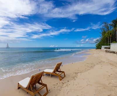 Luxury Villa Photo #6