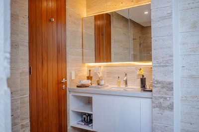 Luxury Villa Photo #35