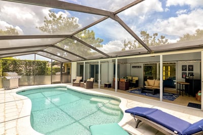 Luxury Villa Photo #2