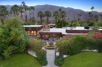 Luxury Villa Photo #17