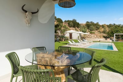 Luxury Villa Photo #16