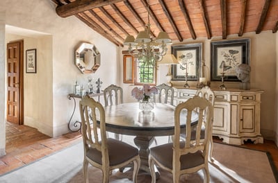 Luxury Villa Photo #15