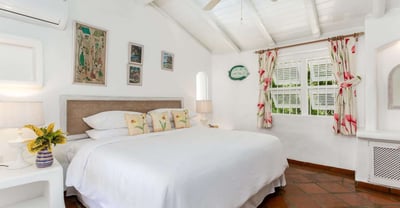 Luxury Villa Photo #10