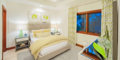 Luxury Villa Photo #14