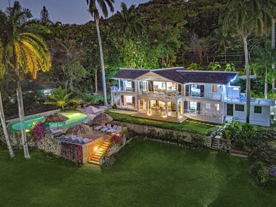 Luxury Villa Photo #27