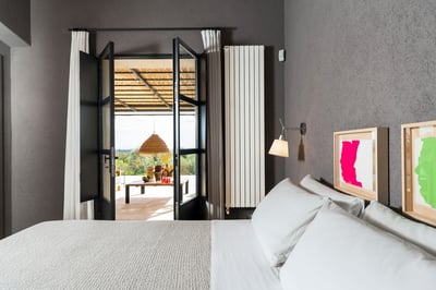 Luxury Villa Photo #31