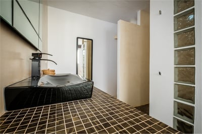 Luxury Villa Photo #27