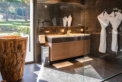 Luxury Villa Photo #9