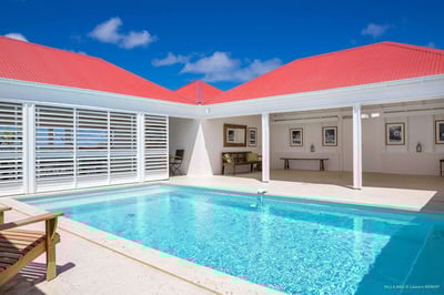 Luxury Villa Photo #12