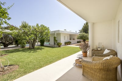Luxury Villa Photo #11