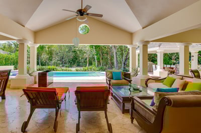 Luxury Villa Photo #10