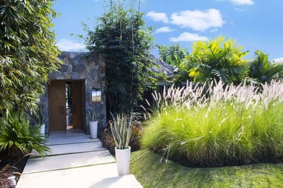 Luxury Villa Photo #5
