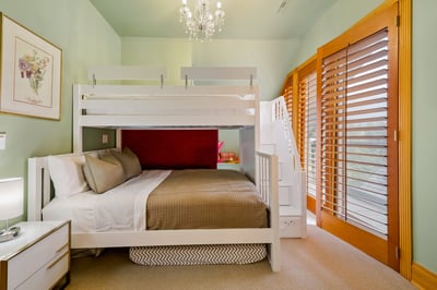 Luxury Villa Photo #18