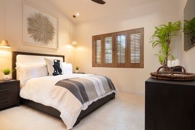 Luxury Villa Photo #23