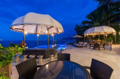 Luxury Villa Photo #13