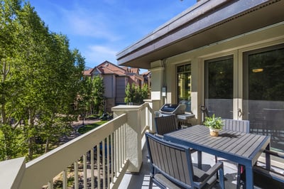 Luxury Villa Photo #17