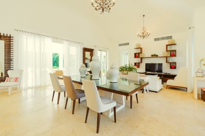 Luxury Villa Photo #30