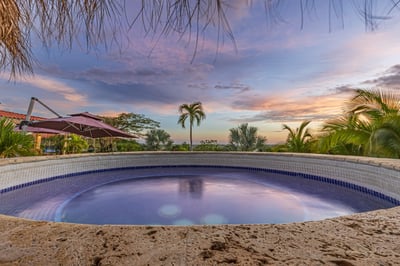 Luxury Villa Photo #5