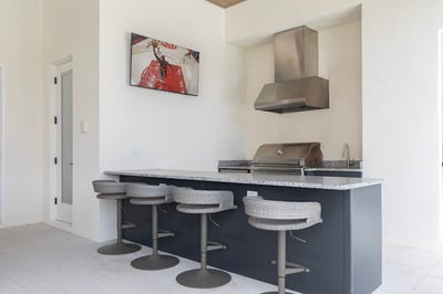 Luxury Villa Photo #5