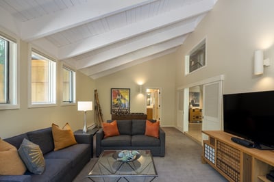 Luxury Villa Photo #13