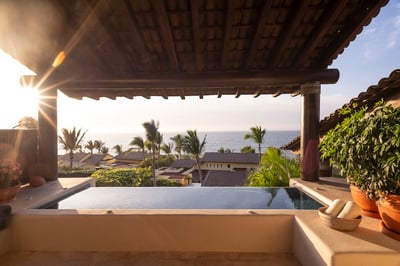 Luxury Villa Photo #8