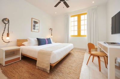 Luxury Villa Photo #8