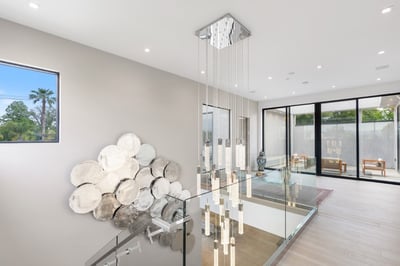 Luxury Villa Photo #28