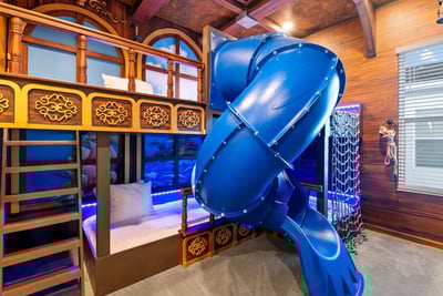 Luxury Villa Photo #24