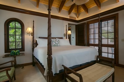 Luxury Villa Photo #21