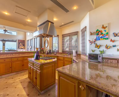 Luxury Villa Photo #21