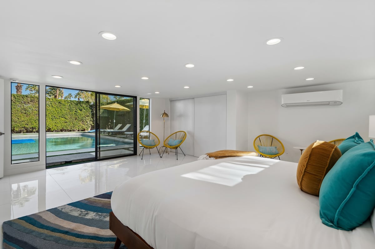 Alexander Desert Dreams