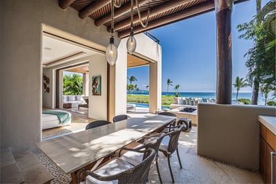 Luxury Villa Photo #18