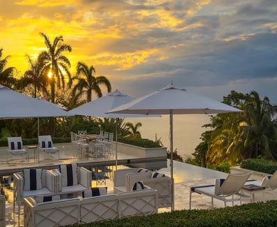 Luxury Villa Photo #4