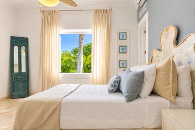 Hacienda A13 - Cozy golf view Villa