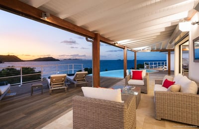 Luxury Villa Photo #20