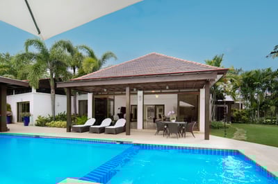 Luxury Villa Photo #6