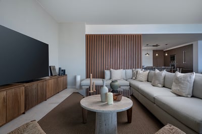 Luxury Villa Photo #12