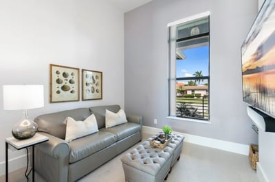 Luxury Villa Photo #10