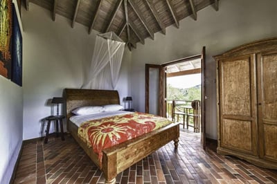 Luxury Villa Photo #16