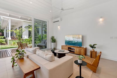 Luxury Villa Photo #16