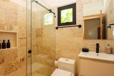 Casa Ottanta - 5-Bed Family Villa, Pool & Jacuzzi