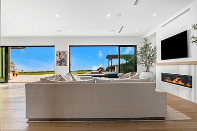 Luxury Villa Photo #27