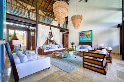 Luxury Villa Photo #25