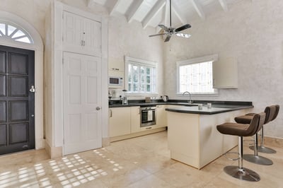 Luxury Villa Photo #41