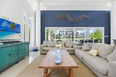 Luxury Villa Photo #13