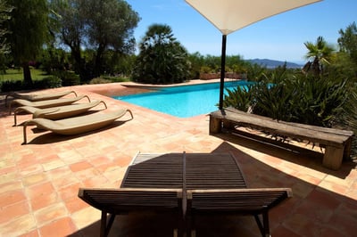 Luxury Villa Photo #4