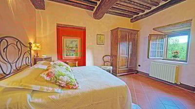 Luxury Villa Photo #24