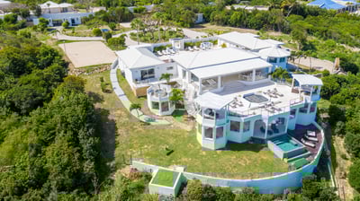 Luxury Villa Photo #78