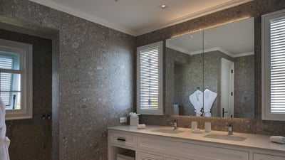 Luxury Villa Photo #41