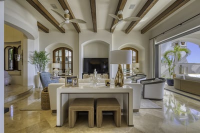 Luxury Villa Photo #14